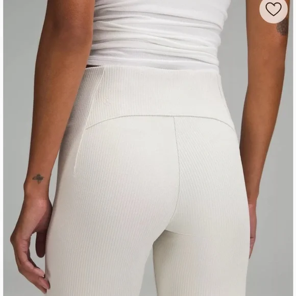 NWT Lululemon Ribbed Softstream Zip-Leg High-Rise Cropped pant 25” - Picture 3 of 6